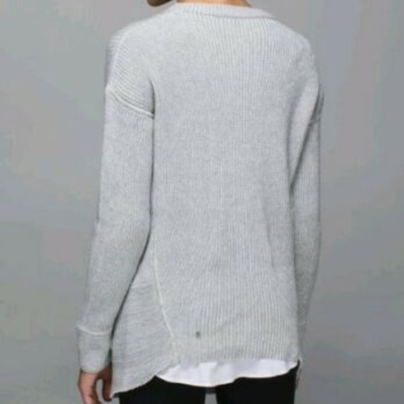 Lululemon We Like to Cardi Gray Sweater Sz 8 - Picture 2 of 5
